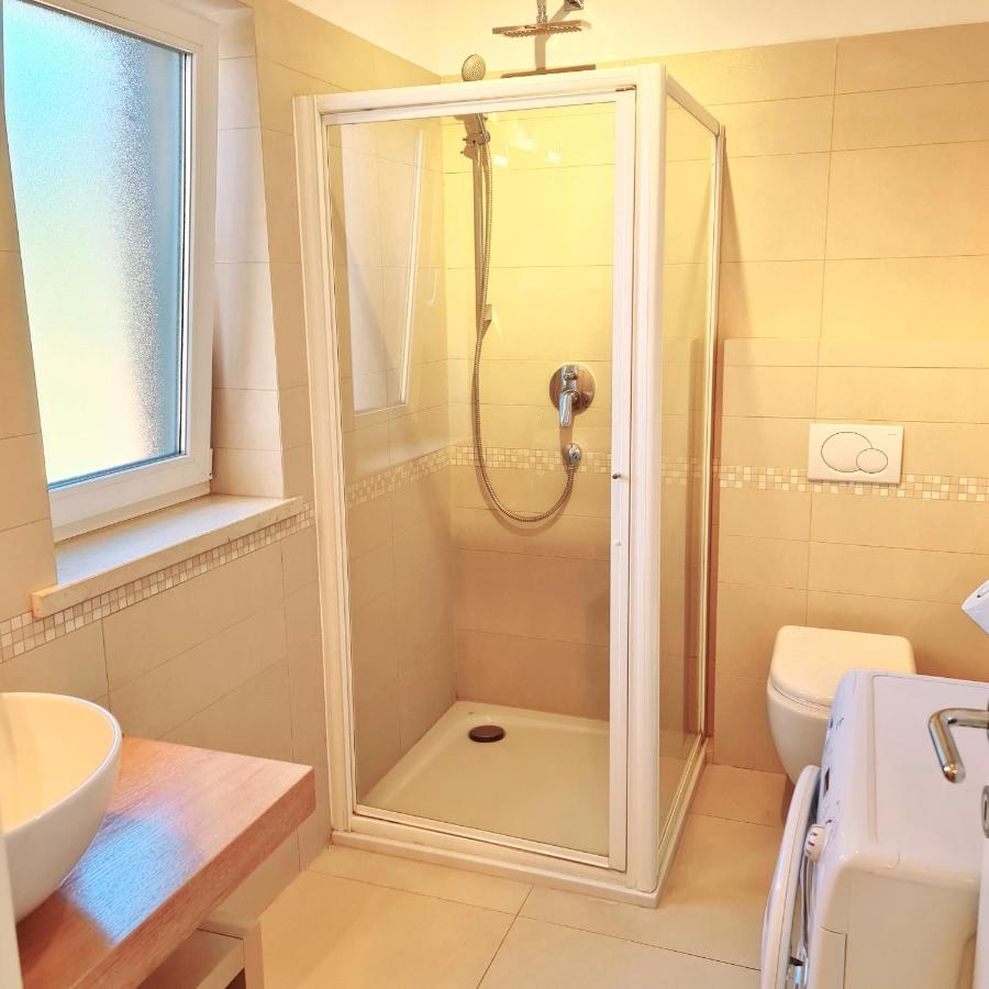 Apartmani Val Pula Ngoại thất bức ảnh